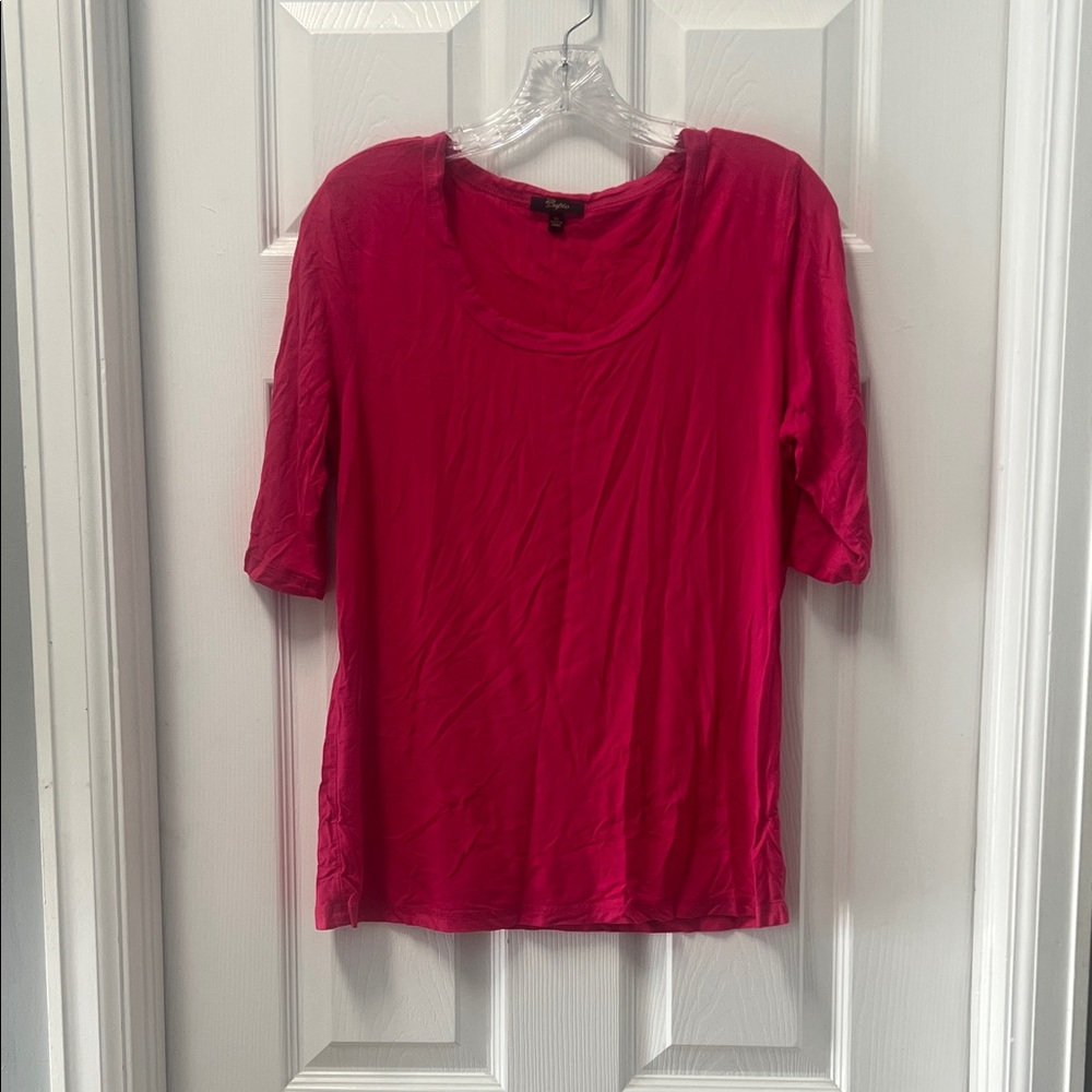 Cupio Vibrant Pink Short Sleeve Tee
